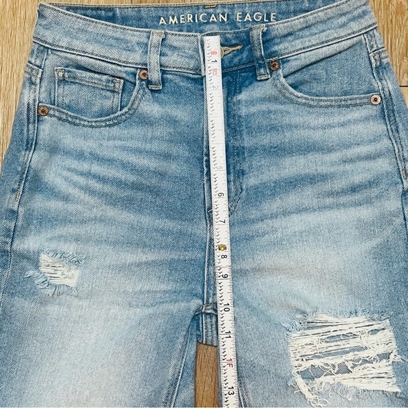 American Eagle straight leg ripped Mom Jean 00short - Picture 6 of 8